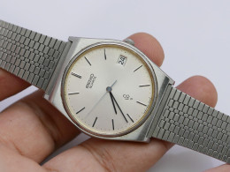 Vintage Seiko 7832 8010 White Dial Men Quartz Watch Japan Round Shape 34mm - Horloge: Antiek