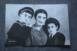 GEORGIA. Photo Of David Kavsadze Family    - Modern Postcard - Georgia