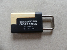 Porte-clés Stylo Bar Dancing Croas Brenn St Thois Finistère 29 - Porte-clefs