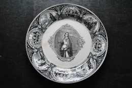  Ste Clotilde Assiette De La Série Du Décor Imprimé Noir Saints BF Keramis XIXè Murale Décorative Sainte BFK Boch Frères - Boch (BEL)