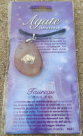 Collier Tissu Avec Pendentif En Pierre Agate Horoscope Taureau - Collares/Cadenas