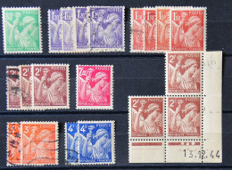 France 1939 - Type IRIS N° 431 - 432 - 433 - 434 - 435 - Lot De 25 Timbres - 1939-44 Iris