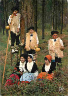 Folklore - Costumes - Landes - Groupe Landais Lous Cadetouns - Echasses - CPM - Voir Scans Recto-Verso - Costumi