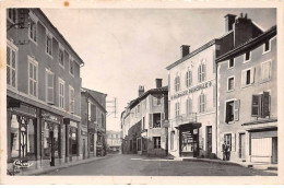 63 - Ledoux - SAN22938 - Rue Du Commerce - CPSM 14X9 Cm - Lezoux