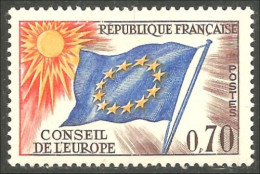 330 France Yv 35 Drapeau Europe Flag Conseil European Council MNH ** Neuf SC (3) - Briefmarken