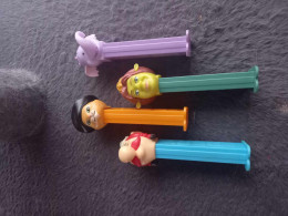 EK89 - LOT DE 4 PEZ - PRINCESSE FIONA - OBELIX - LE CHAT POTTE - - Pez