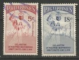 PHILIPPINES N° 427  + N° 428 OBLITERE - Philippines