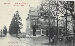 BASTOGNE : Route De Neufchâteau - Départ Des Courses. Carte Impeccable Et Peu Courante. - Bastenaken