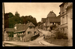 67 - NIEDERBRONN-LES-BAINS - ROUTE DE DAMBACH - Niederbronn Les Bains