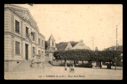 91 - YERRES - PLACE DE LA MAIRIE - Yerres