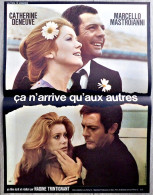 Affiche Ciné Orig ÇA N'ARRIVE QU'AUX AUTRES Catherine DENEUVE Marcello Mastroianni 40X60 1971 - Affiches & Posters