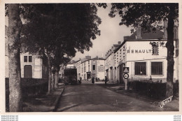 J7-85) MONTAIGU (VENDEE) ENTREE ROUTE DE LA ROCHELLE - GARAGE RENAULT  - ( OBLITERATION DE 1951 - 2 SCANS ) - Montaigu