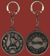 ** PORTE - CLEFS  FERREIRA  -  PORTO ** - Porte-clefs