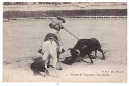 COURSE DE TAUREAUX - Un Picador  (carte  Animée) - Corridas