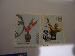 TAIWAN  USED  STAMPS 2 FLOWERS - Other & Unclassified