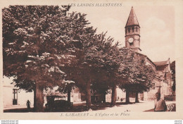 F10- 40) GABARRET (LANDES)  L'EGLISE ET LA PLACE  - (PETITE ANIMATION - VILLAGEOIS - 2 SCANS)  - Gabarret