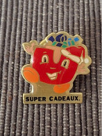 PIN'S PINS MAGASIN SUPERMARCHE HYPERMARCHE SUPER U SUPER CADEAUX - Food