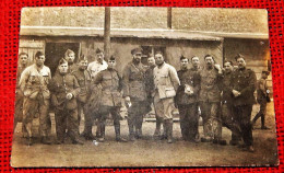 MILITARIA  -  Soldats - Photo De Groupe - Uniformi