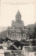 FRANCE - L'auvergne Pittoresque - Vue Sur Une église Romane De Saint Nectaire - De L'extérieure - Carte Postale Ancienne - Saint Nectaire