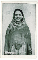 CH 68 - 5996  A NEPALESE GIRL - Old Postcard - Unused - Népal