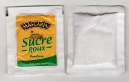 SACHET DE SUCRE ROUX PURE CANNE " MASCARIN " ILE DE LA RÉUNION (S235)_Di371 - Azúcar