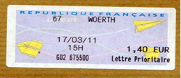 VIGNETTE ETIQUETTE DE GUICHET SUR FRAGMENT - 67 WOERTH _E460 - 2000 « Avions En Papier »