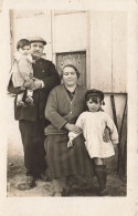 FRANCE - Perpignan - Famille - Carte Postale Ancienne - Perpignan