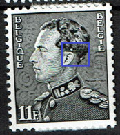 2111  **  LV 3  Point Blanc Nuque - 1961-1990