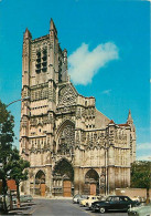 Automobiles - Auxerre - La Cathédrale Saint-Etienne - CPM - Carte Neuve - Voir Scans Recto-Verso - PKW