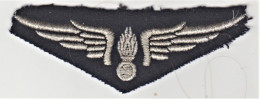 Gendarmerie De L'Air. Titre De Poitrine Brodé. - Esercito