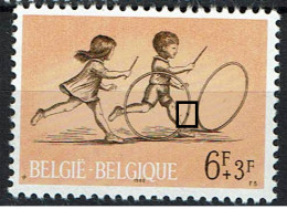 1402  **  LV 9  Point Noir Cerceau - 1961-1990