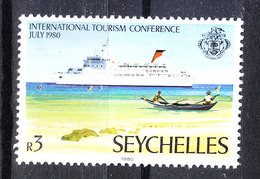 Seychelles  - 1980. Turismo. Nave Da Crociera E Barca. Cruise Ship And Boat. MNH - Schiffe