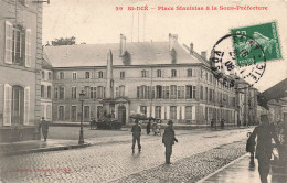 FRANCE - Saint Dié - Place Stanislas & La Sous-préfecture - Animé - Carte Postale Ancienne - Saint Die