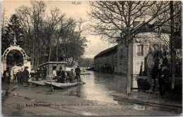 78 LES MUREAUX - Bateliers Routte De Verneuil (crue De 1910) - Les Mureaux