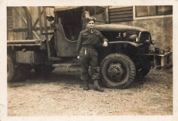 Matériel Militaire , Militaria * Camion , Caserne Des Essence De Kehl * Photo Ancienne 8.8x6.2cm - Materiaal