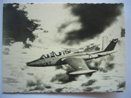 Avion / Airplane / ARMEE DE L'AIR FRANCAISE / Fouga Magister / Size: 8X11 Open 8X22cm - 1946-....: Era Moderna