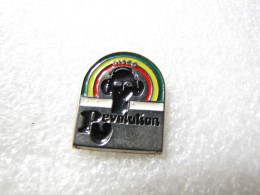 PIN'S   DISCO  REVOLUTION - Musica