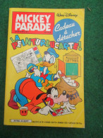 Mickey Parade N° 43 De 1983 Avec Son Cadeau à Détacher - Mickey Parade