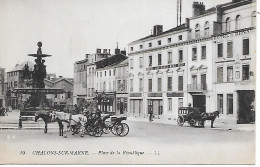 CHALONS SUR MARNE  - ( 51 ) - Place De La Republique - Châtillon-sur-Marne