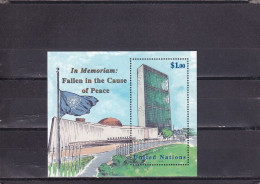 SA05 United Nations New York 1999 Fallen In The Cause Of Peace Minisheet - Neufs