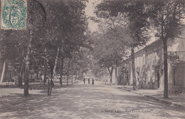 F13-47) LAVARDAC (LOT ET GARONNE) LES PROMENADES - ANIMEE  - EN 1917  - Lavardac