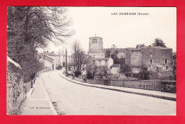 F-85-Les Herbiers-04P143  Vue De L'entrée De La Ville, Le Pont, Cpa - Les Herbiers