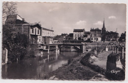 31) MURET - HAUTE GARONNE - PONT SUR LA LOUGE ET EGLISE JACQUES  - ( 2 SCANS ) - Muret