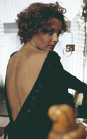 Romy Schneider 2 Photo Postcard - Femmes Célèbres