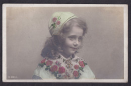 Portrait Of Girl - Photo / Postcard Circulated, 2 Scans - Portraits