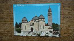 Ribérac , L'église , De Tyle Néo Roman , à Coupole , Construite En 1935 - Riberac