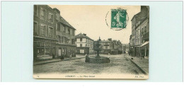 14 . N° 40789 . Livarot.la Place Carnot - Livarot