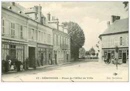 18.NERONDES.n°17.PLACE DE L'HOTEL DE VILLE.CAFE DU COMMERCE - Nérondes