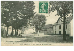 38.LES ABRETS.n°1216.LA PLACE ET RUE GAMBETTA - Les Abrets