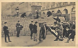 CPA Paris Barricade Rue De La Paix D'après Une Photographie De L'institut D'Histoire De La Ville De Paris - Arrondissement: 02